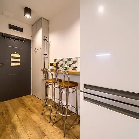 Plac Grunwaldzki Homely Apartment Wroclaw